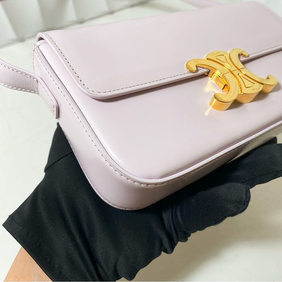 CELINE Triomphe Light Pink Leather Shoulder Bag - Picture 10 of 11